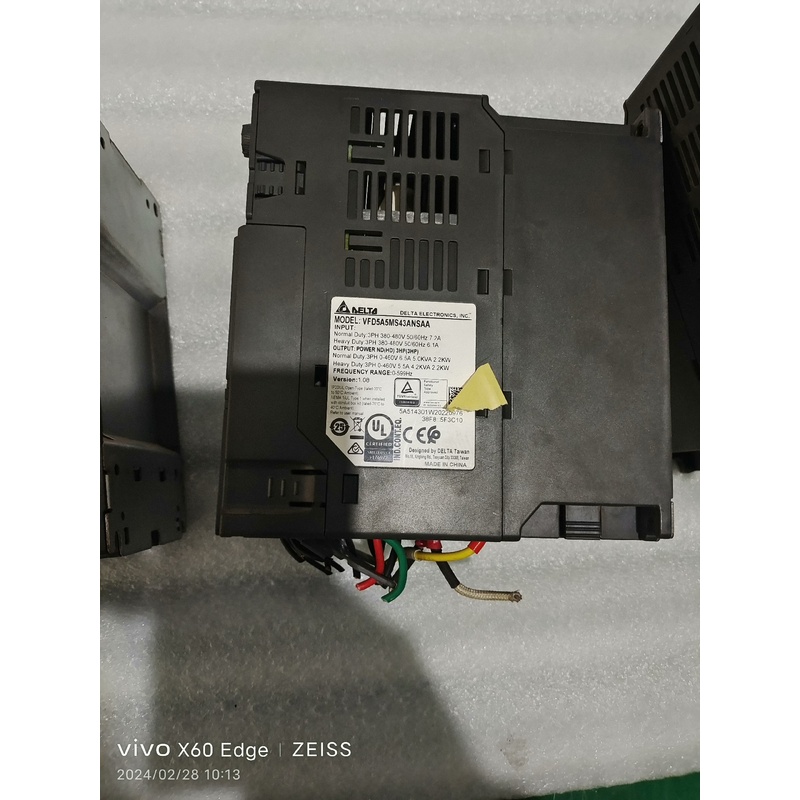 议价台达VFD5A5MS43ANSAA变频器四台，380V2.2