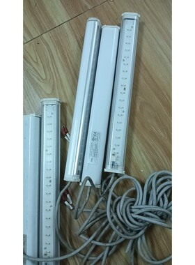 议价LF2B-C3P-BTHWW2-1MIDEC和泉LED照