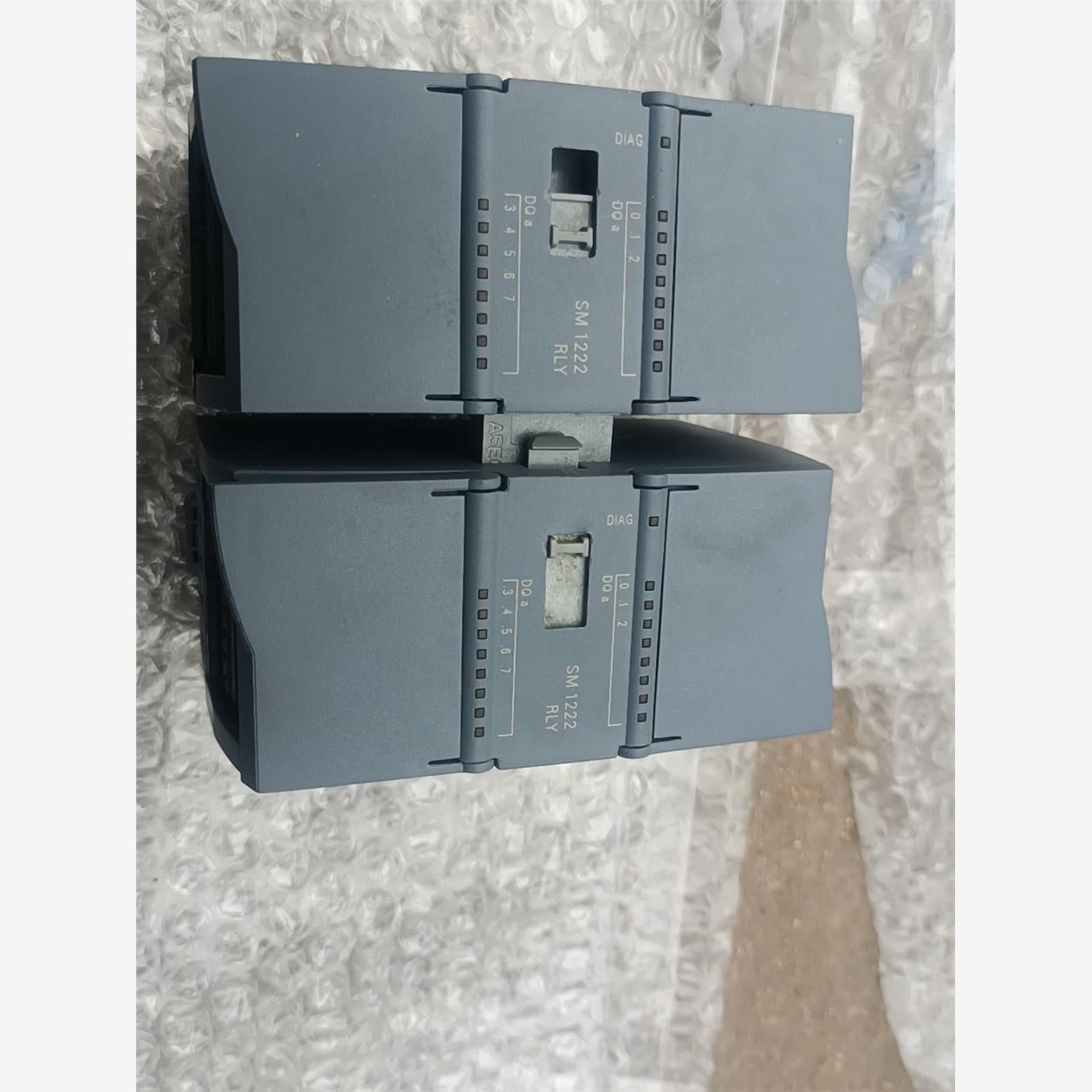 议价sm1222 6es7 222 1hf32 ，成色