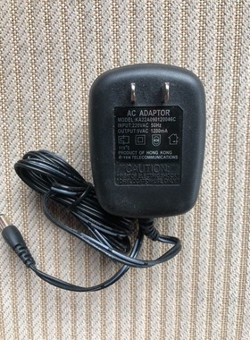 议价CAUN电源适配器,9V,1200mA,线长