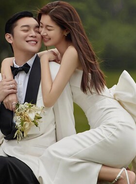 森系旅拍轻婚纱简约20q24新款新娘结婚法式白色显瘦拖尾韩式小礼