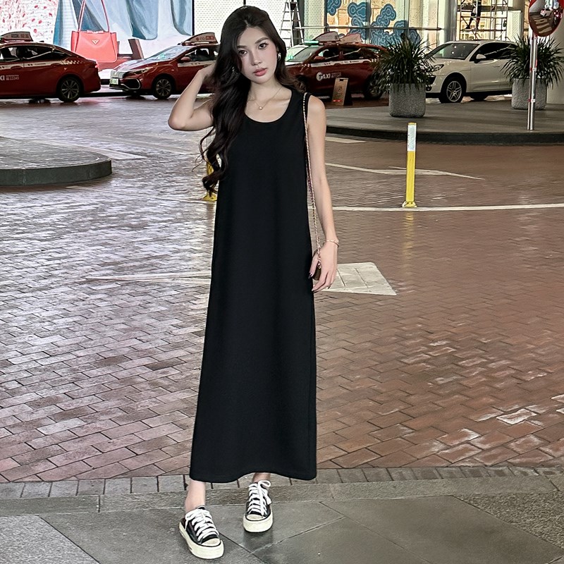 宽松长款背心连衣裙女2025春夏新款外穿裙子显瘦气质内搭吊带长裙