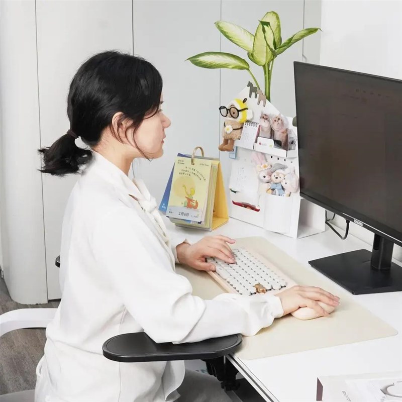 桌面办公臂托鼠标护托键盘拖电I脑手托板架护腕鼠标垫