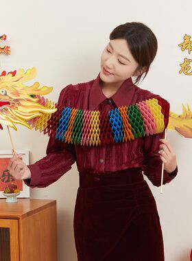 2024龙年新年过年春节元宵节手C持拉花龙结婚拍照儿童彩龙摄影道