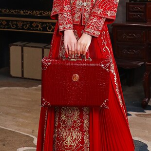 结婚箱子新娘陪嫁箱红色皮箱v嫁妆压箱底订婚彩礼金箱密码箱行李