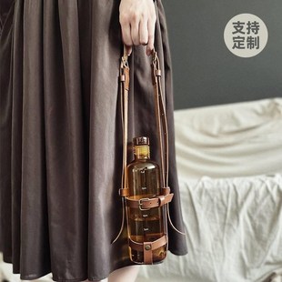ins复古可调节斜挎背带手提保温杯水杯皮革保护杯套通用2022新款