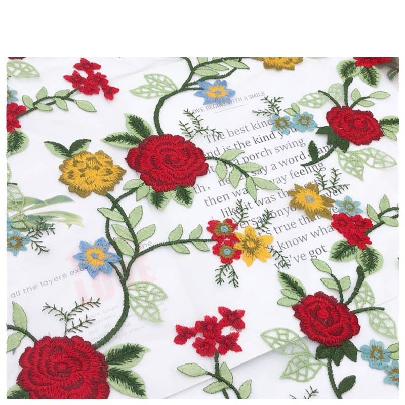 蕾丝网纱重工刺绣面料布女装连衣裙舞蹈服婚纱面料绣花布直供