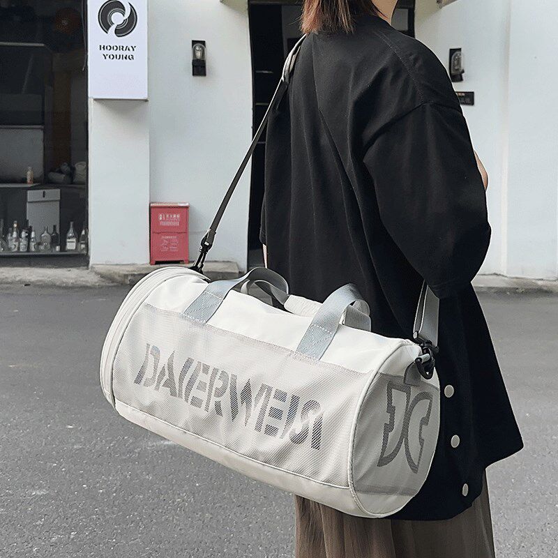 运动健身房包男干湿分离斜挎行李背包游泳圆筒桶包女轻便旅行包潮