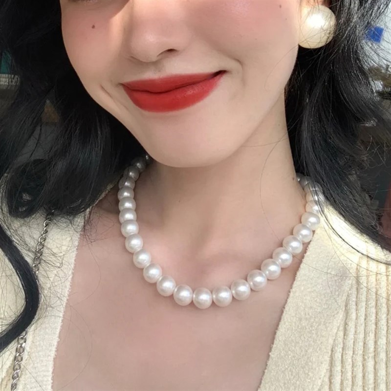 工厂销时尚款仿珍珠项链女复古颈C链配饰品项圈法式多层毛衣链锁