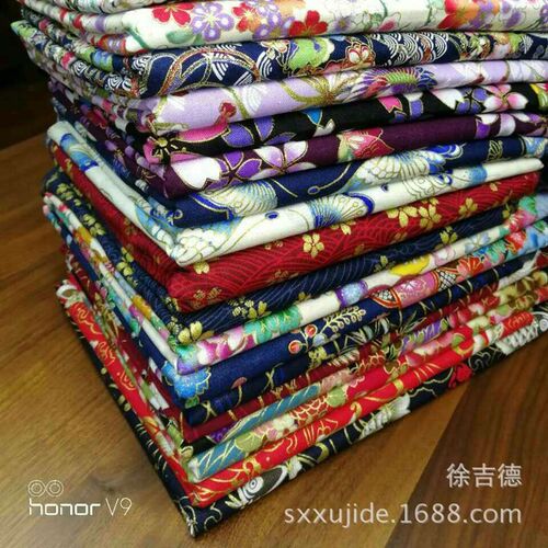 日式和风烫金布 (多彩祥云)全棉和风印J花布料 年服汉服旗袍面料