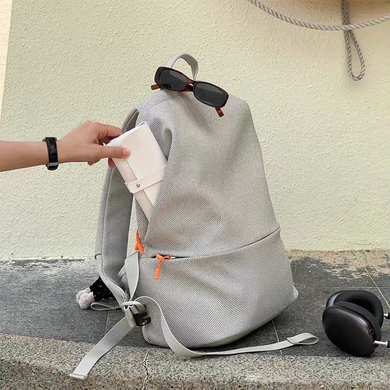 多功能旅行双肩包男女新款休闲防水大容量出差上班通勤背包电脑包