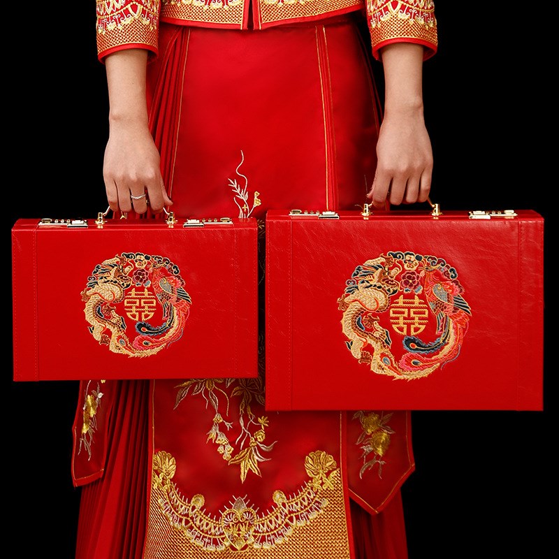 xyft结婚礼金盒提亲订婚手提彩礼皮箱钱下聘金盒子U10万女方陪嫁