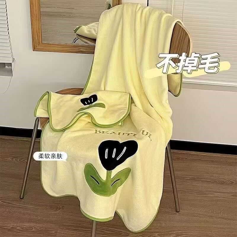 可爱浴巾女式可穿可裹成人浴裙家用洗澡浴袍吸水速干发帽毛巾新款