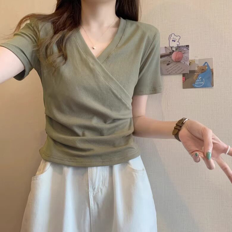 v领短袖t恤女夏季2024新款时尚百搭设计感交叉小个子短款上衣