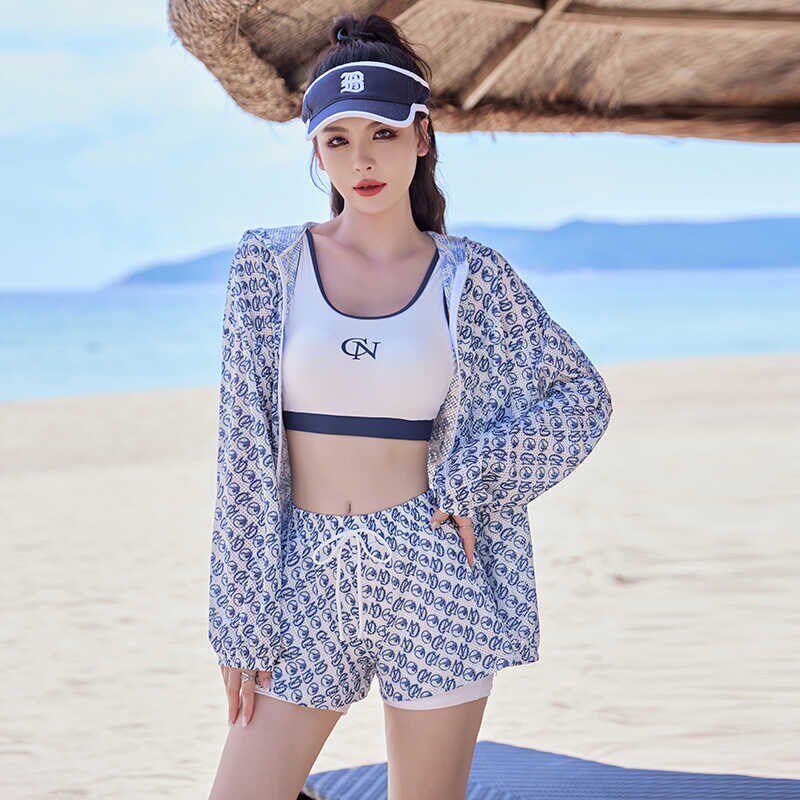 运动分体泳衣女三件套遮肚显瘦长袖连帽保守学生温泉泳装速干大码