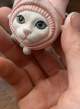 德文手绘陶瓷冰箱贴无 毛猫帽子宠物衣服陶瓷项链手工DIY陶瓷饰品