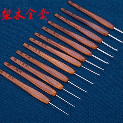 坊针七江南手翁红j木钩针不锈钢花米四代针头纳梨布衣款纯手工钩