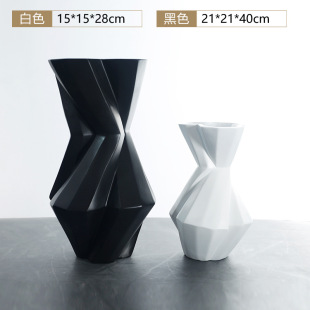 饰品 新品 样板间简约北欧黑白几何扭转花瓶花器摆件家S居客厅软装