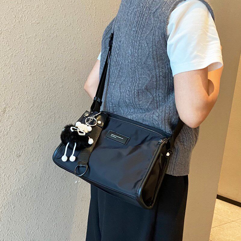 2024超火小包包简约高级感牛津帆布防泼水方形单肩包外出斜挎包女