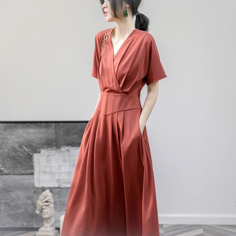 红色V领雪纺裙连衣裙女2025夏季新款 收腰显瘦法式复古短袖连衣裙