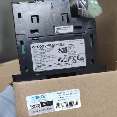 二手欧姆龙PLC//P1L-L14DRCL20DT/M30DR-A/M40DT4M60DR-A/EM/0DT
