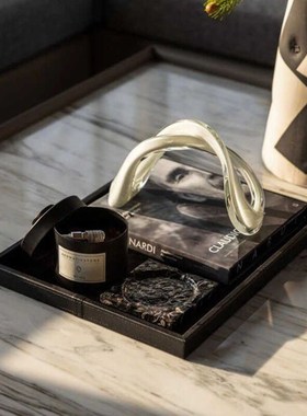 现代简约轻奢琉璃交叉扭转摆件样板间别墅客厅茶几卧室飘窗装饰