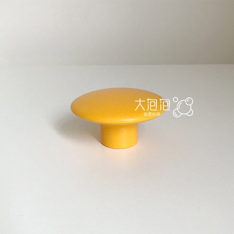 KBQ1软装马卡龙糖果色可爱趣味实木儿童房柜Q门拉手墙面彩色挂钩