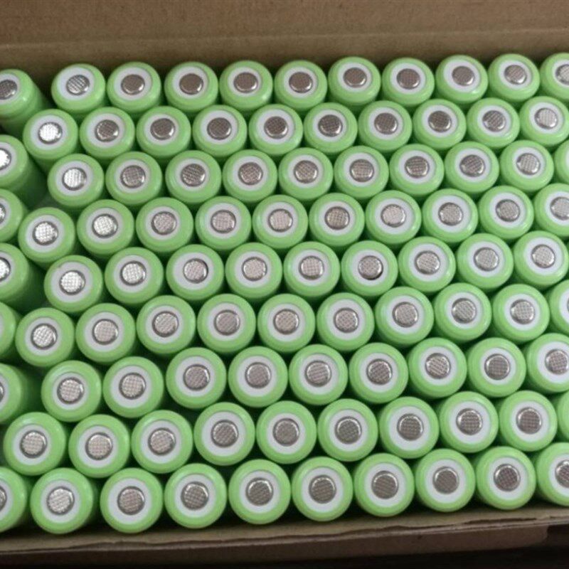 无汞镉镍氢电池NI-MH1/2AA6J00MAH2.4V绿色