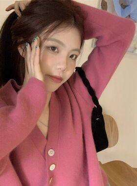 孕妇装秋冬款2024新款套装时尚洋气时髦V毛衣遮肚子春Z秋装高级感