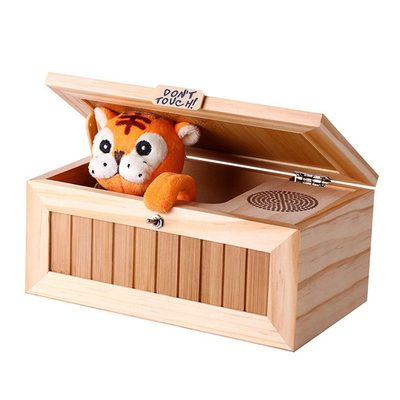 新品Kuulee Wooden Useless Box Leave Me Alone Box Most Useles