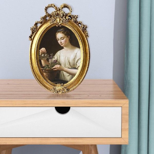 网红Retro Style Photo Frame Resin Embossed Picture Holder Ov