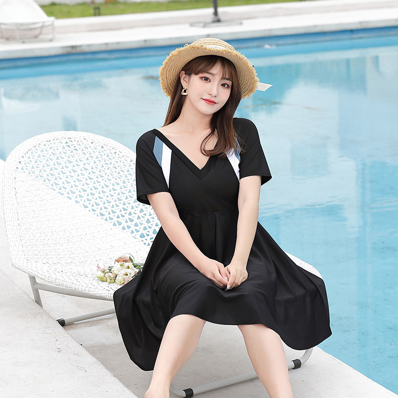 特大码泳衣女300斤20q21新款200斤连体遮肉超胖妹妹夏遮肚胖mm温图片