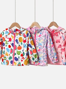 78900 特 儿童连帽防风衣满印图案女童冲锋衣 开衫上衣外套春秋款