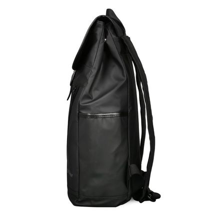 皮膜旅行背包大容量学生书包笔记本电脑包休闲双肩包男士清货