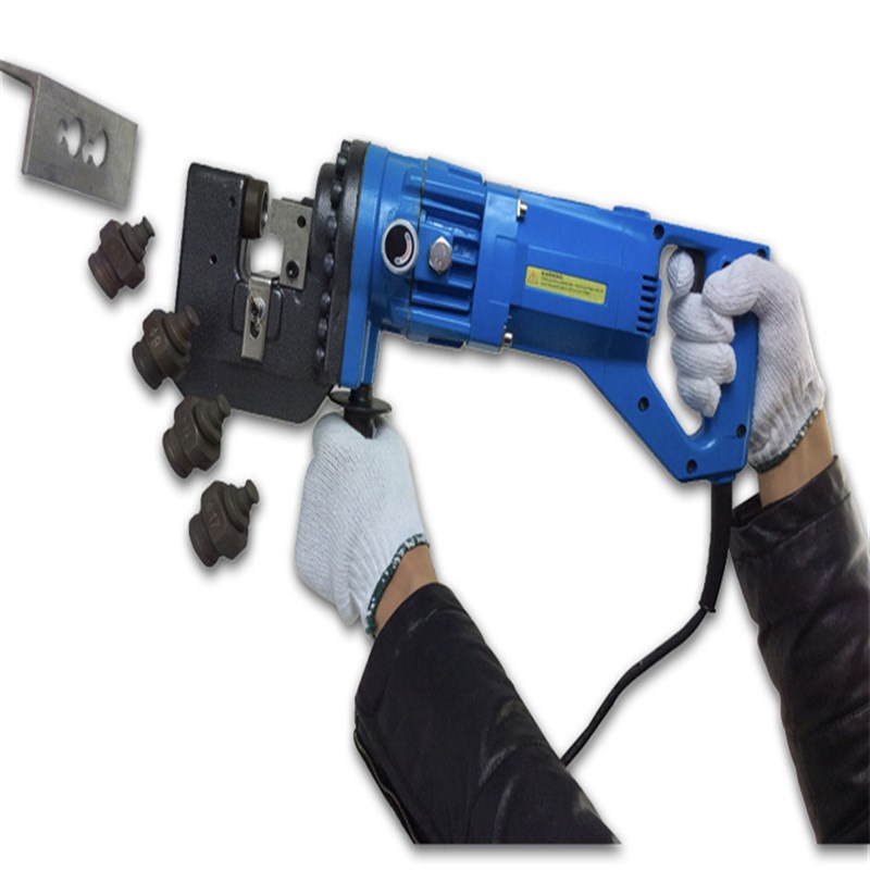 手提式电动冲孔机 20型可冲6mm厚的角钢快速冲孔机 可Z携式打孔器