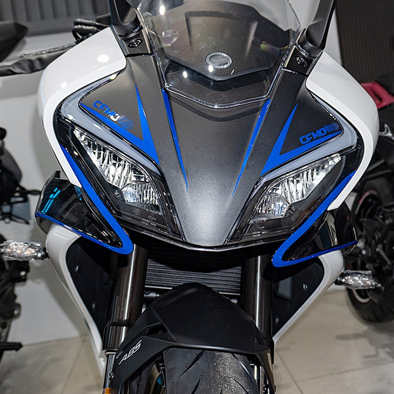 适用23款春风250SR车头贴花贴纸摩托车改装个性拉花版画版花配件