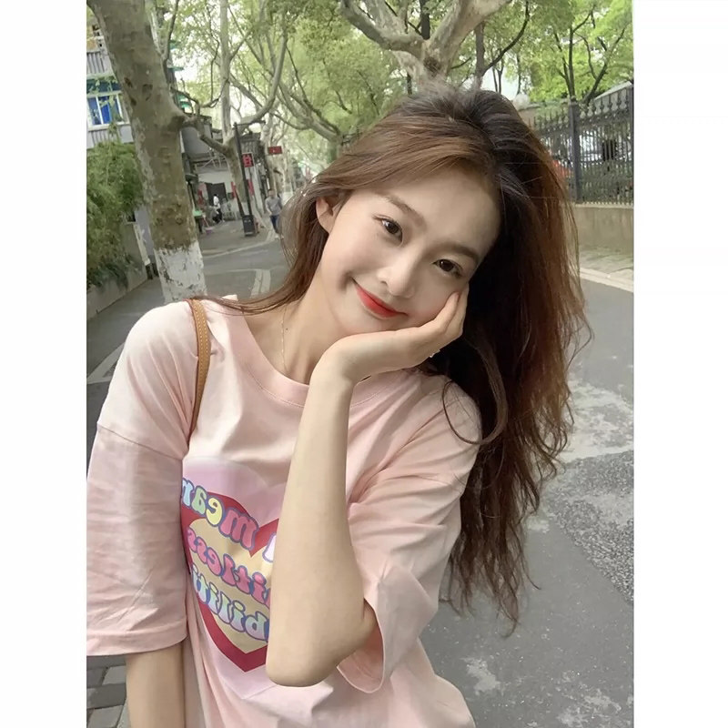 潮牌粉色爱心印花短袖t恤女2023新款夏季设计感小众宽松薄款上衣