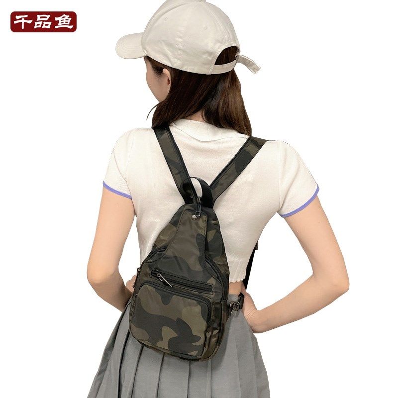 韩版女士胸包休闲单肩包双肩背包轻便多功能女包随身小包包旅行包