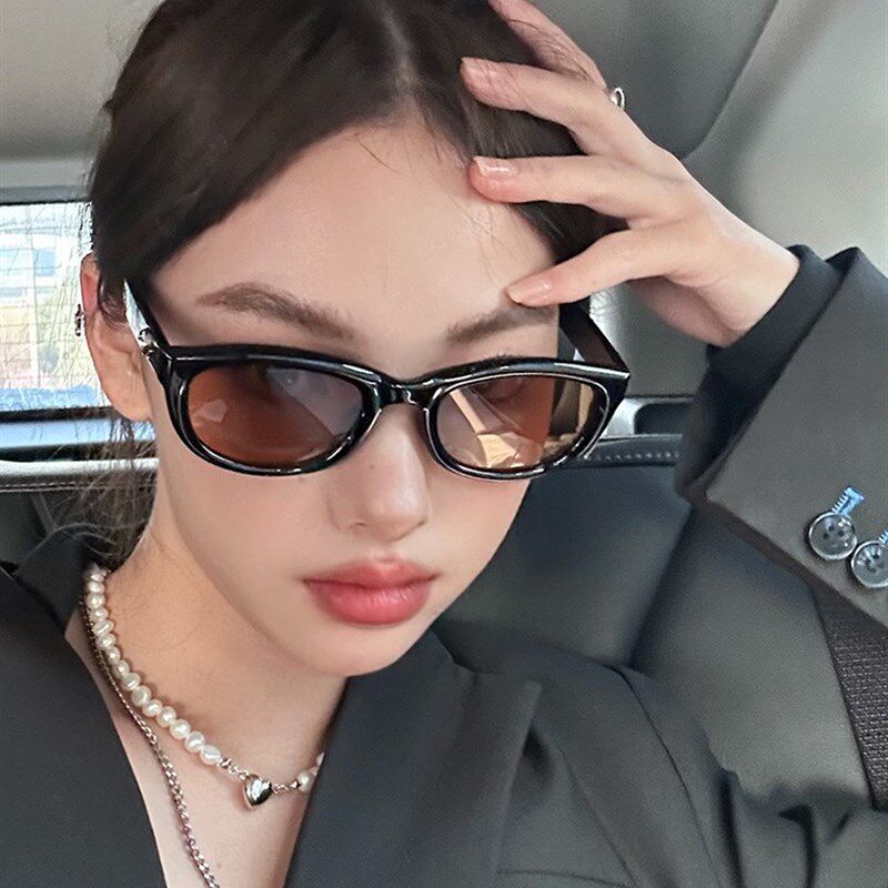 小众货2023新款防紫外线猫眼墨镜女潮级感ins欧美辣妹y2k太阳