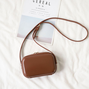 放手机包迷你装手机的小包包2021新款秋冬高级感立体型横款斜挎包