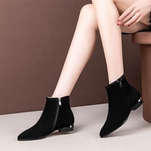 真皮磨砂小短靴百搭尖头靴子女春秋季单靴低跟裸靴2024新款平底靴