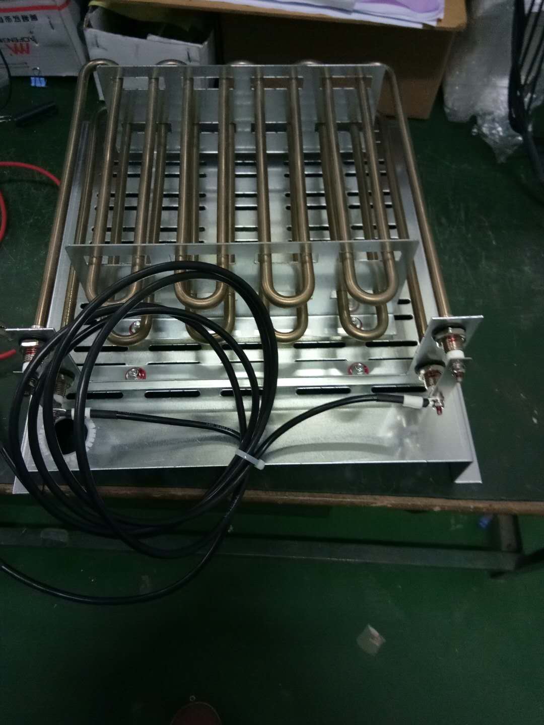永大电梯R272008A 制动电阻箱 4KW16.4Ω 回升电阻金属管电阻箱