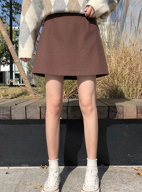 毛呢短裙半身裙秋冬女大码胖mm松紧高腰包裙防走光V包臀裙学生冬