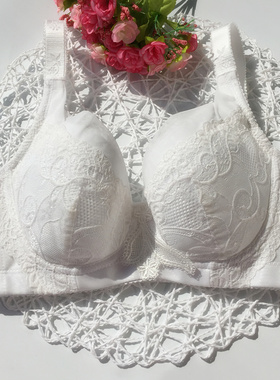 新夏超薄款蕾丝全罩杯大尺码内衣聚拢调整型大胸显小95B95C白色