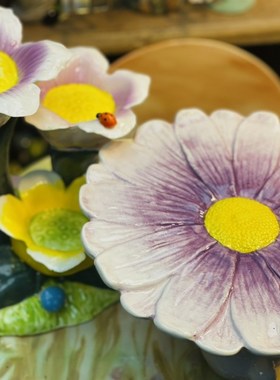 纯手绘造景摆台陶瓷托盘装饰向日葵花朵小兔子卡通装饰品客厅礼物