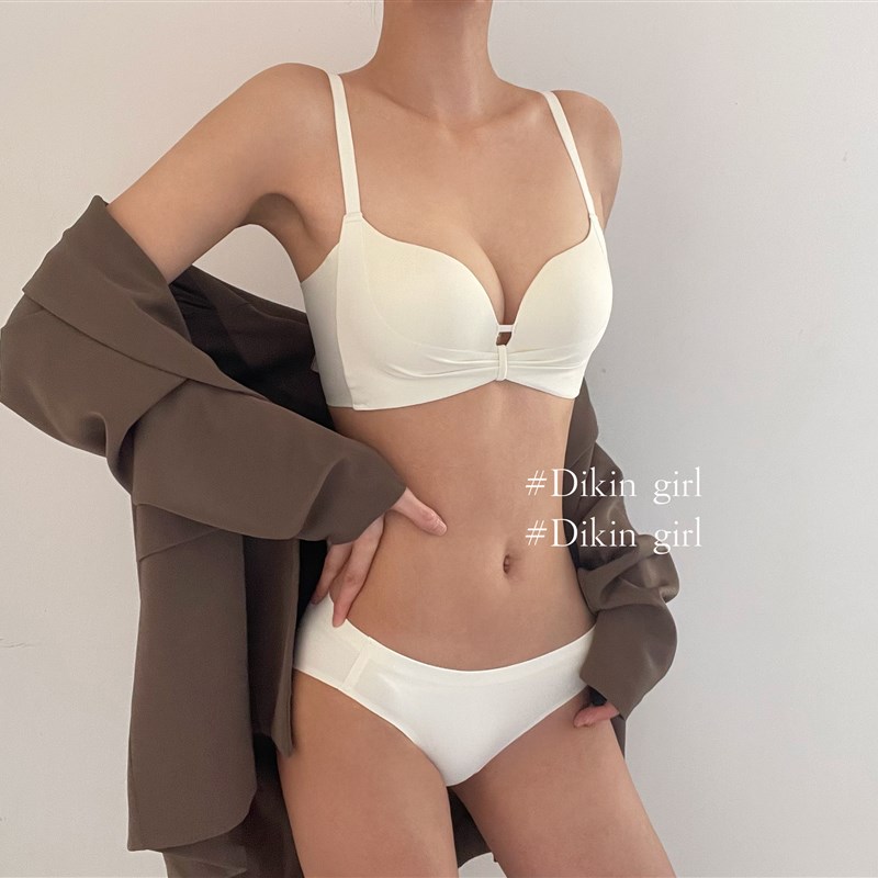 内衣女小胸聚拢显大上托收副乳防下垂提拉胸罩T套装文胸无钢圈