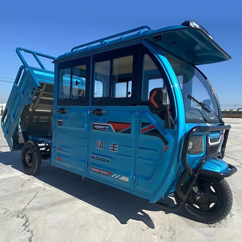 速发双排半封闭式电动三轮车拉货载客农用带棚油电两用代步载货电