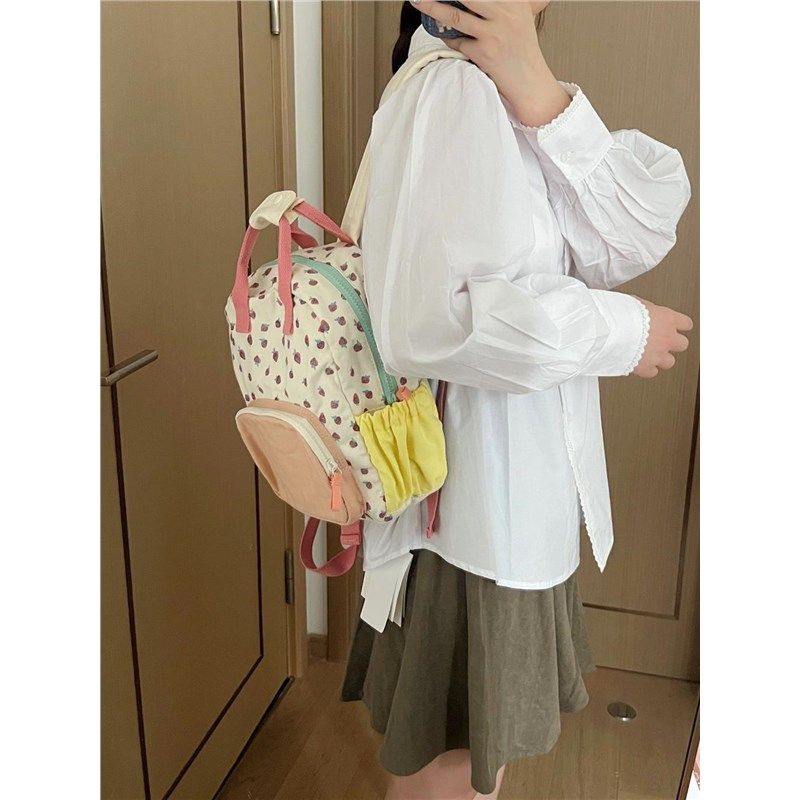 新款帆布草莓双肩包儿童女生多巴胺拼色可爱休闲出游书包校园