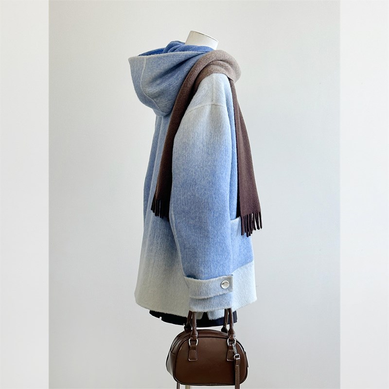 韩系慵懒风渐变蓝色连帽短款毛呢外套女冬季爆款小个子超好看大衣