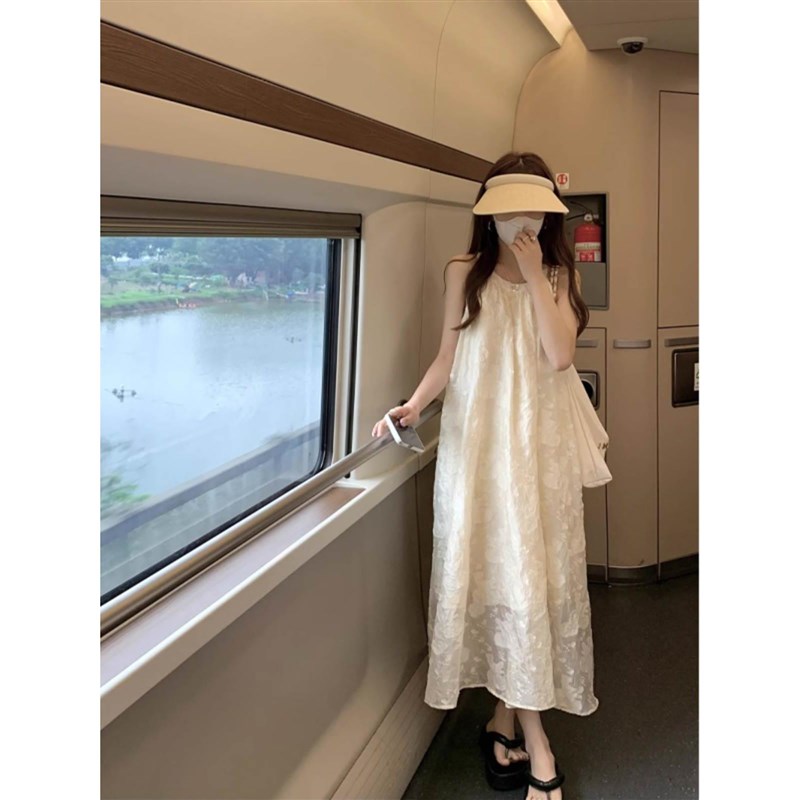 孕妇装夏季米白吊带挂脖无袖连衣裙显瘦中长款仙女裙子+短款开衫